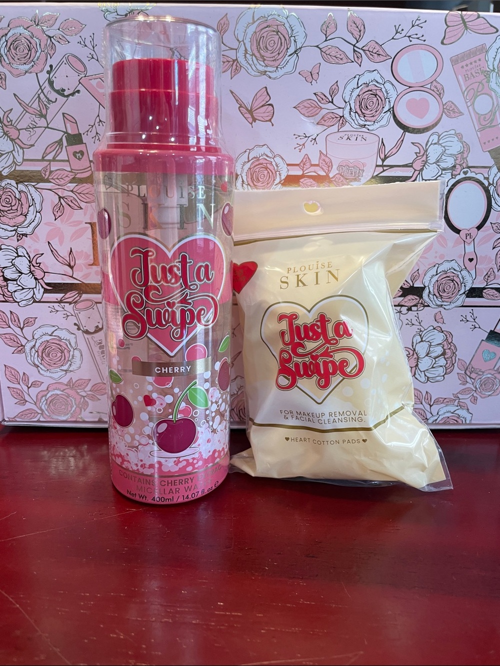 PLOUISE! Just a Swipe Cherry Makeup Remover Foam & Cotton Pads - Pink